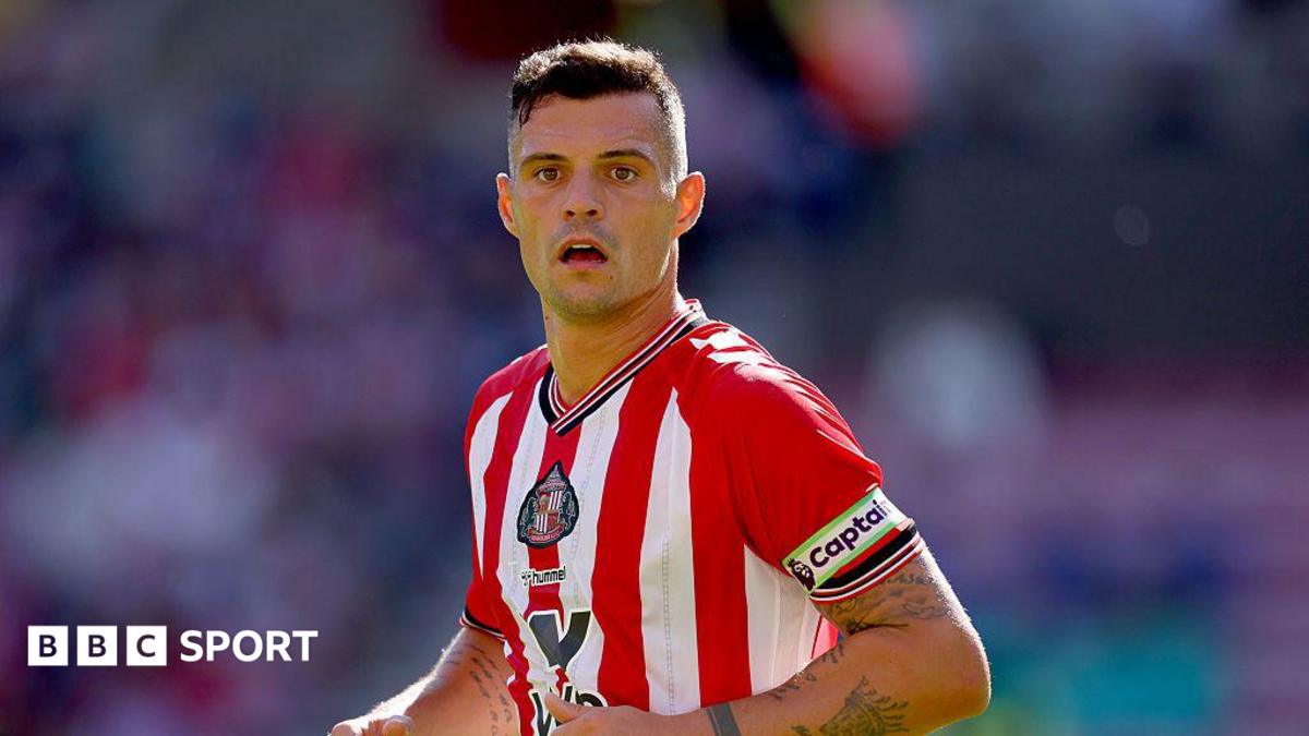 Granit Xhaka Dipastikan Bertahan di Sunderland Meski Diminati Chelsea